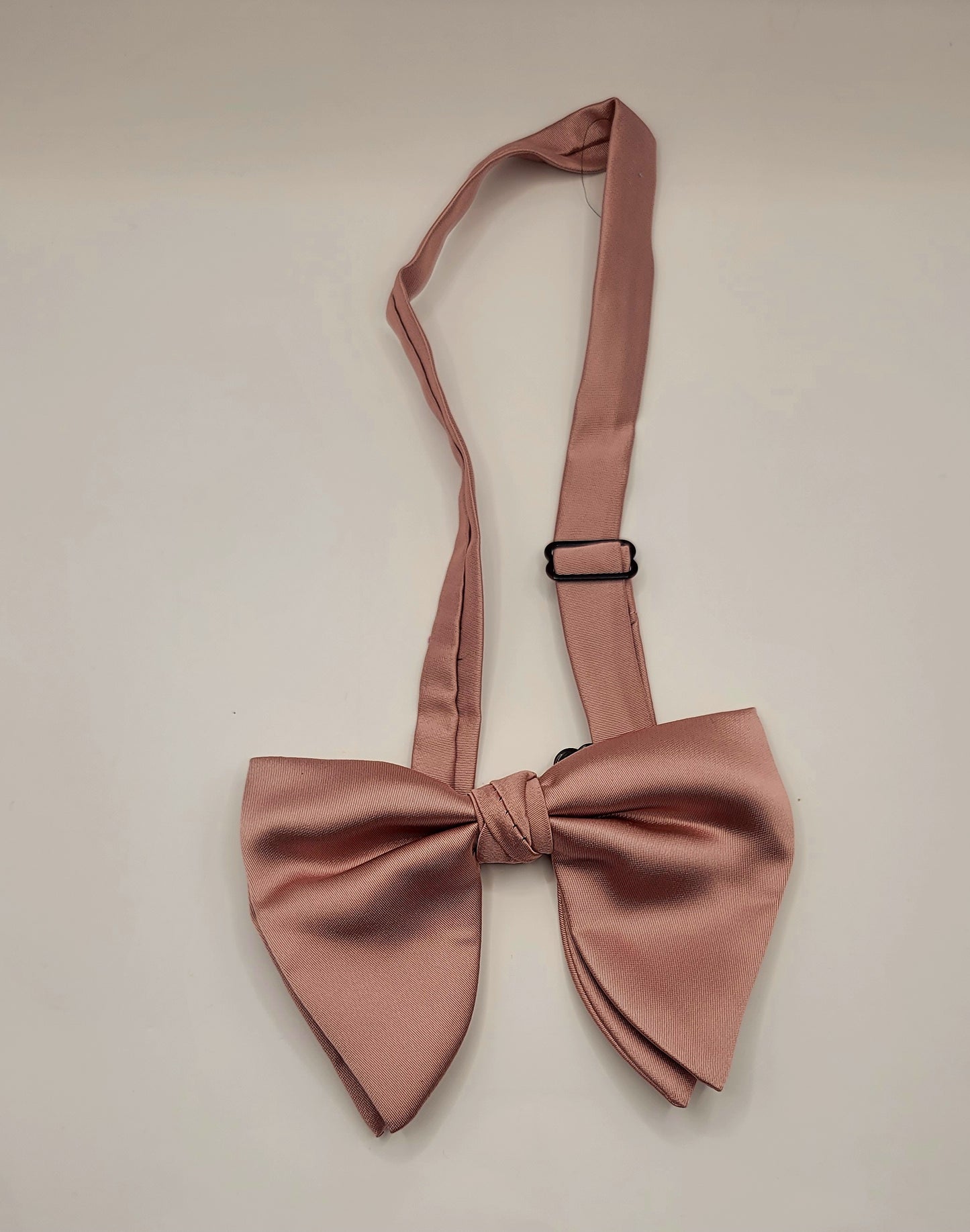 LADE Pre-Tired Silk Bow Tie